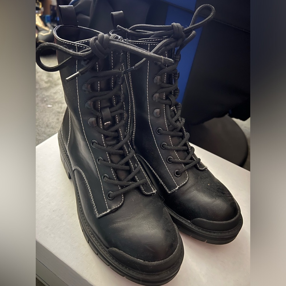 Black MIA boots